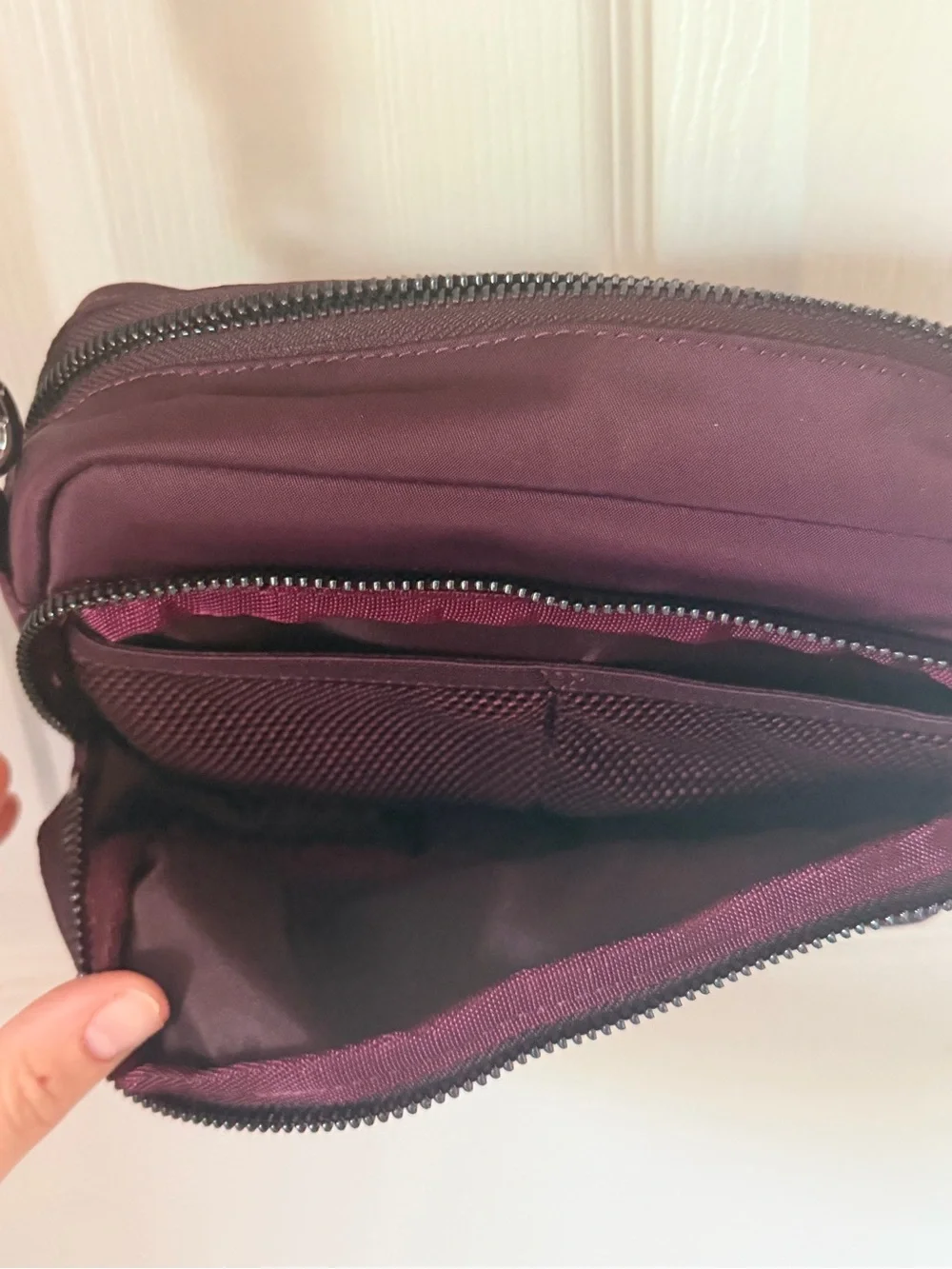 lululemon crossbody Bag - Burgundy